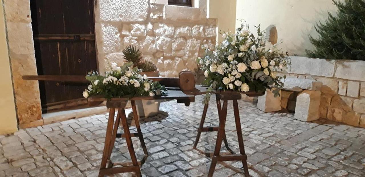 Villa Teresa Modica Luaran gambar