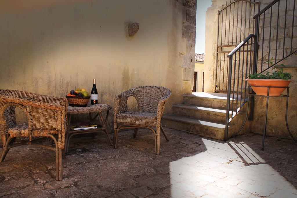 Villa Teresa Modica Luaran gambar